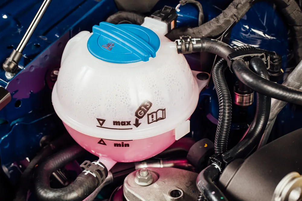 🔧 How Does Engine Coolant Work?