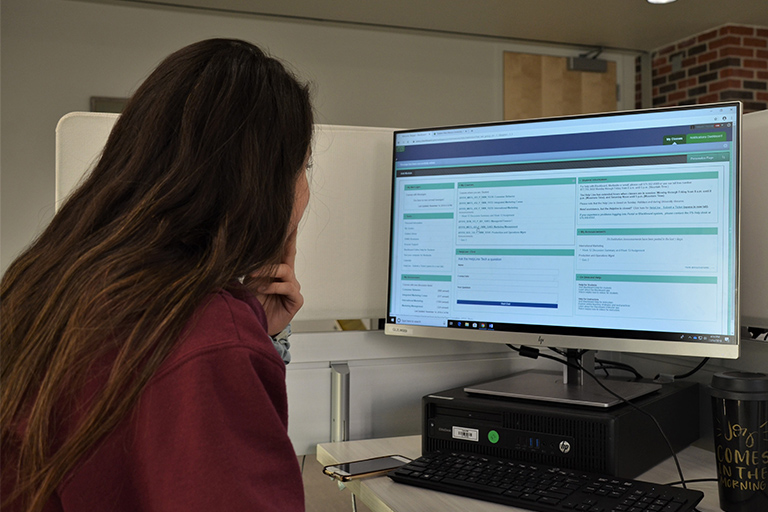 Technology Tips for Students and Professionals